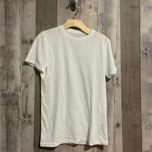 Everlane The Organic Cotton Crew Neck Tee Lot White and Black XS